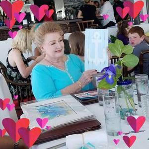 Meet your Posher, Carol